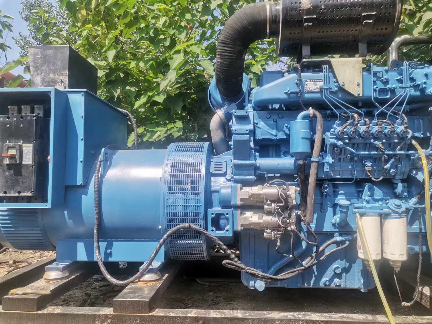 申扎详细说明降低 800kW 柴油发电机输出电流波动的方法