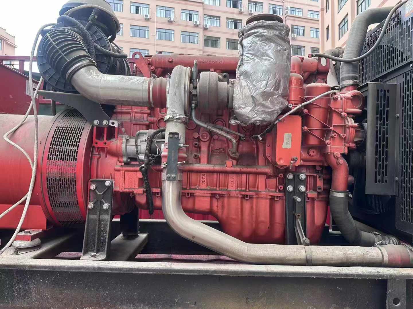 申扎如何选择适合 600kW 柴油发电机组的过载保护器？