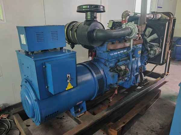 申扎100kW柴油发电机组使用多级机油有哪些优缺点？